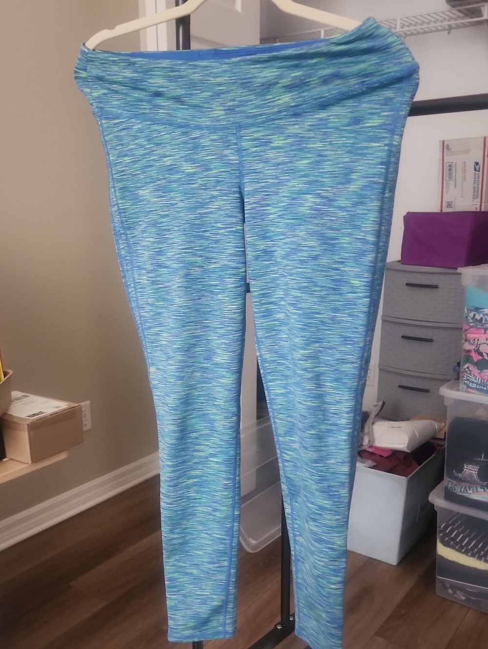 LP Sz M Women's Luxletic Blue Space-Dye Active 7/8 Leggings